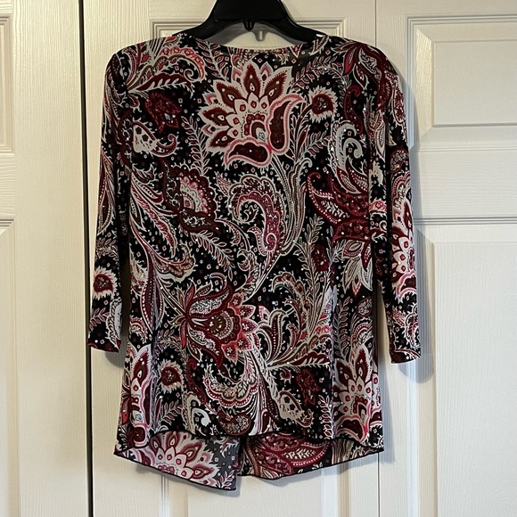 Women’s Medium Blouse. GUC - Picture 2 of 10